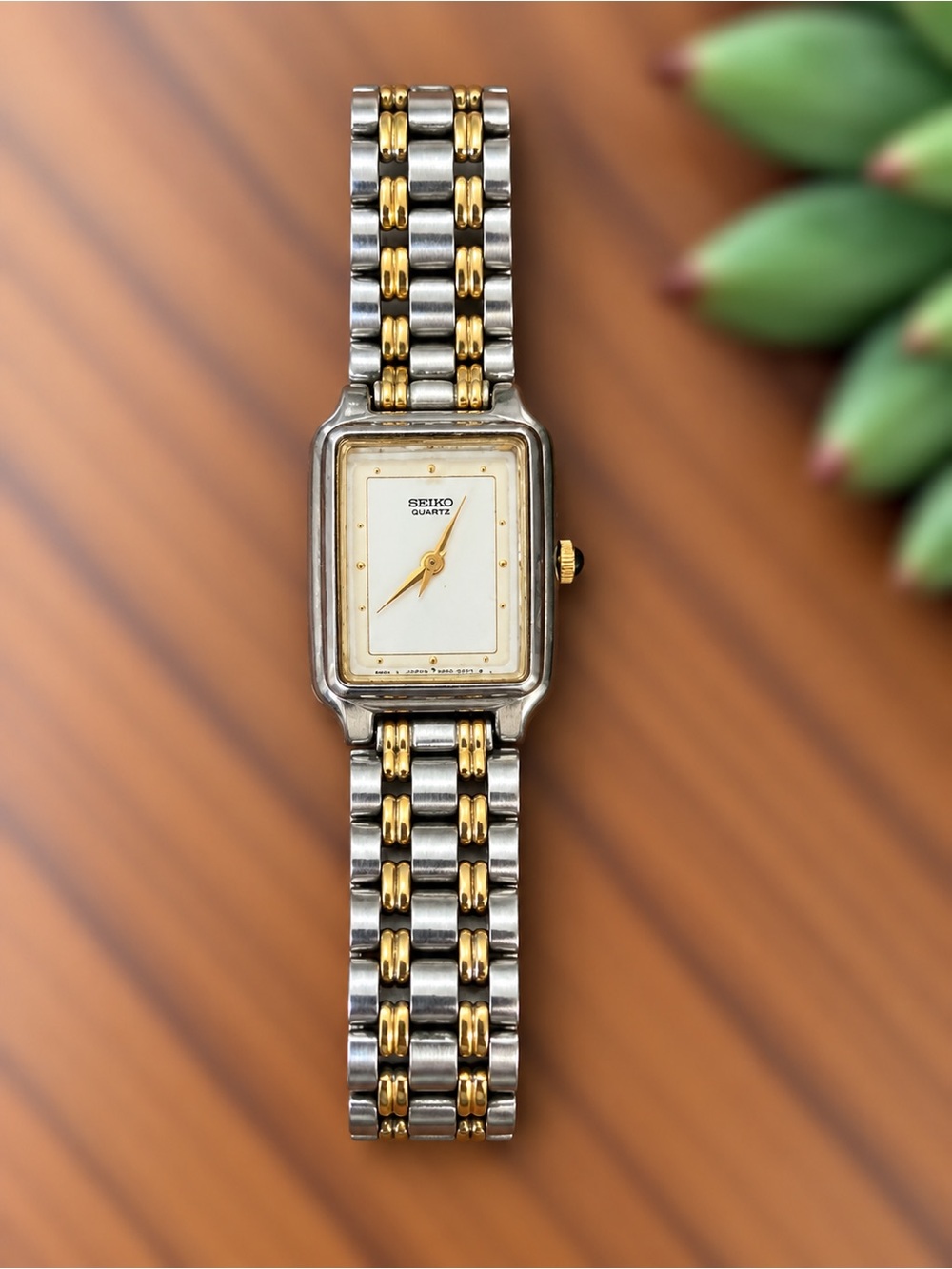 Vintage Seiko Quartz Women’s Two-Tone Rectangular Watc